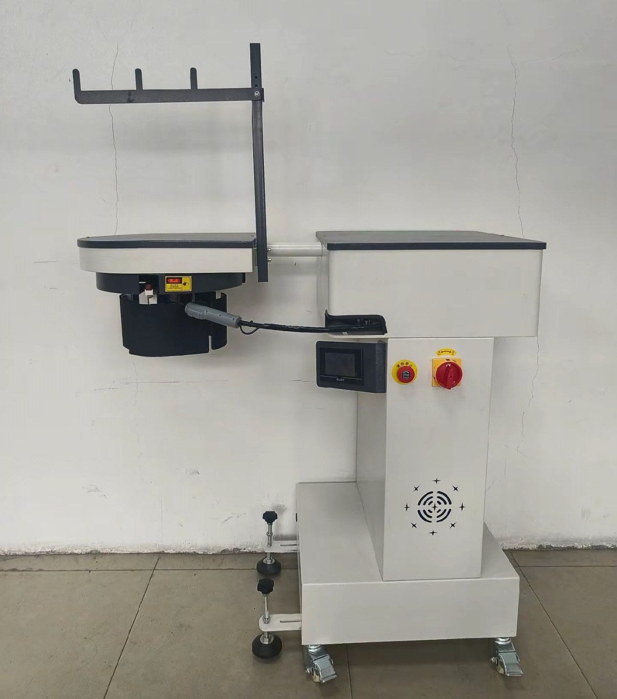 MÁY LUỒN DÂY CHUN QUẦN THÔNG MINH